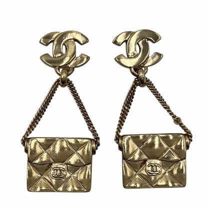Chanel Earring Ladies Matelasse Coco Mark Accessories Swing Chanel GP 02P Gold
