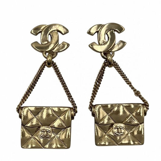 Chanel Earring Ladies Matelasse Coco Mark Accessories Swing Chanel GP 02P Gold