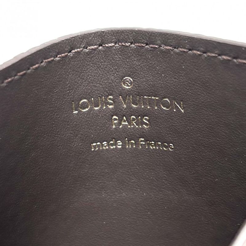 Louis Vuitton Card Case Women's Porte Cult Capucines Periodicals Small Items