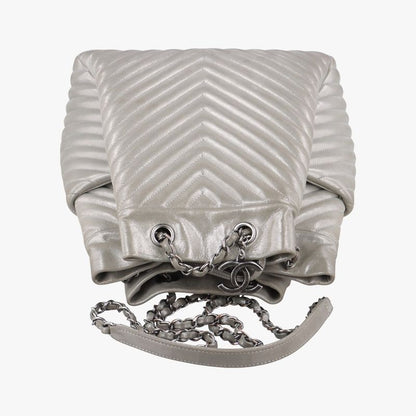 Chanel Urban Spirit V-stitch Silver Sparkle Leather A9113622428281