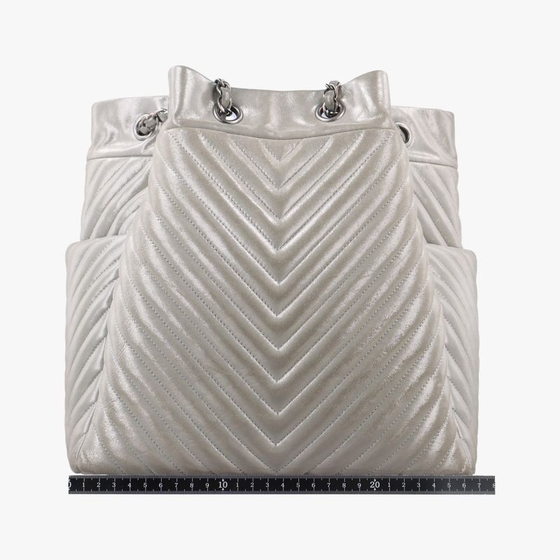 Chanel Urban Spirit V-stitch Silver Sparkle Leather A9113622428281