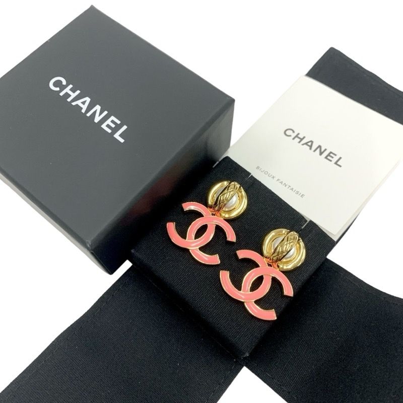 Chanel Earrings Earring Gold Pink Here Mark