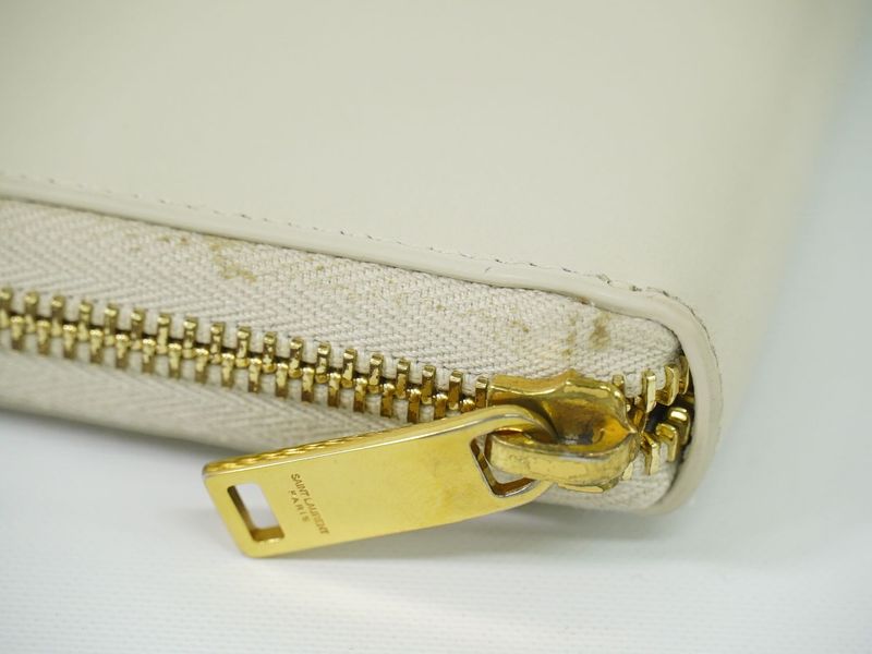 Authentic Saint Laurent Leather Round Zipper Long Wallet Long Wallet Ivory