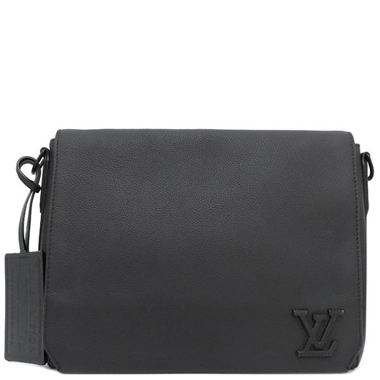 Louis Vuitton Shoulder Bag Take Off Messenger Grain Leather Noir Black Matte