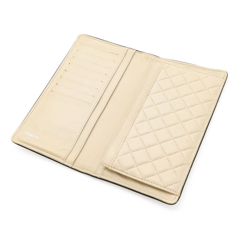 Chanel 255 Bifold Long Wallet Bifold Long Wallet Leather Ivory Silver Hardware