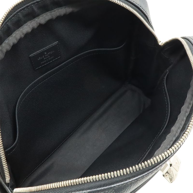 Louis Vuitton Damier Graphite Dayton PM Shoulder Bag Messenger Bag Crossbody