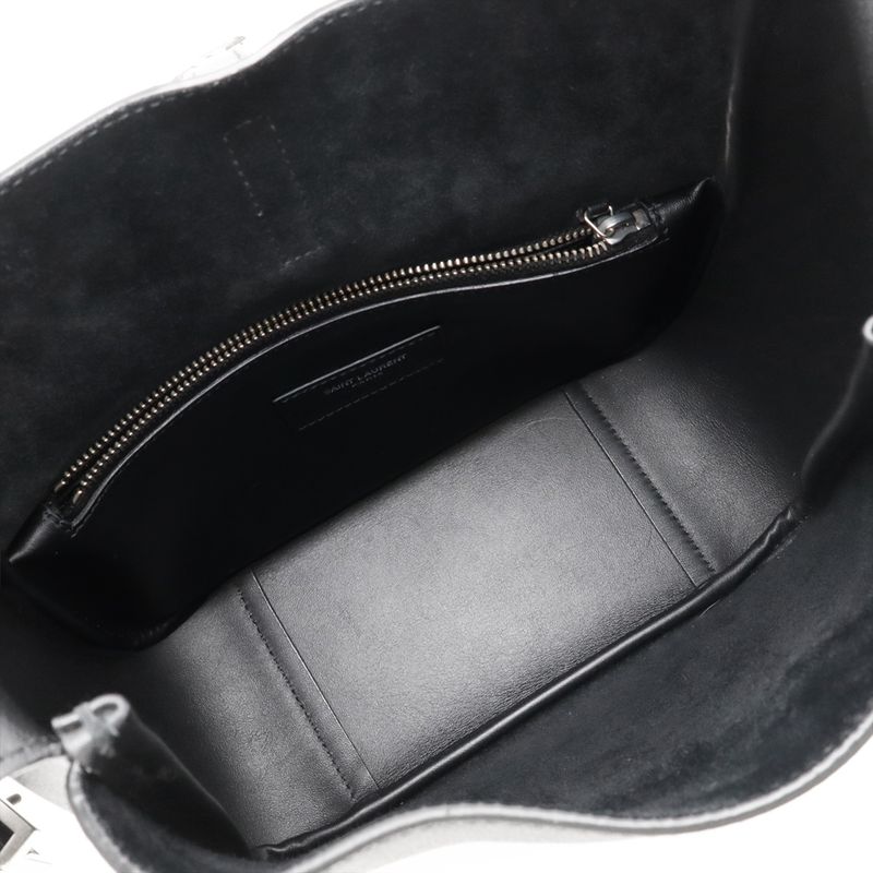 Saint Laurent Paris Yves Saint Laurent LE 5 7 Soft Small Shoulder Bag One