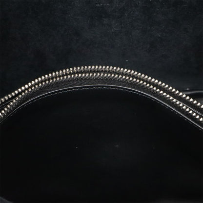 Saint Laurent Paris Yves Saint Laurent LE 5 7 Soft Small Shoulder Bag One