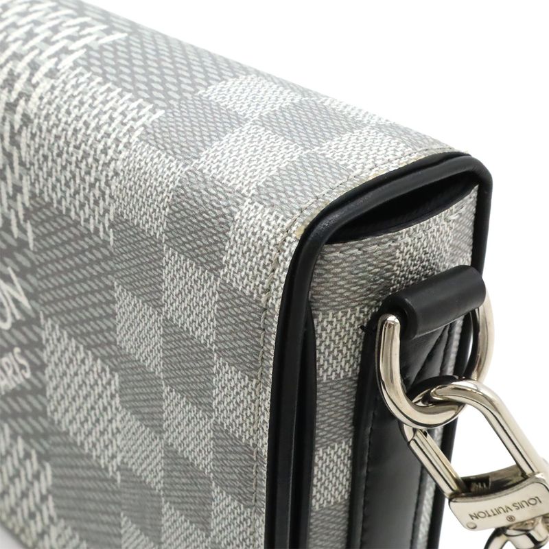 Louis Vuitton Damier Graphite 3D Studio Messenger Shoulder Bag 2WAY Clutch Bag