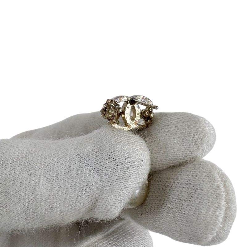 Chanel Leaf Coco Mark And Pearl Earrings For Both Ears 2011 Gold Hardware