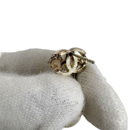 Chanel Leaf Coco Mark And Pearl Earrings For Both Ears 2011 Gold Hardware