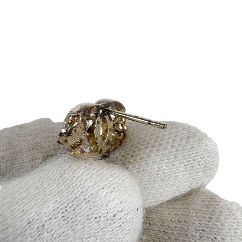 Chanel Leaf Coco Mark And Pearl Earrings For Both Ears 2011 Gold Hardware