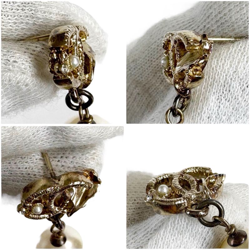 Chanel Leaf Coco Mark And Pearl Earrings For Both Ears 2011 Gold Hardware