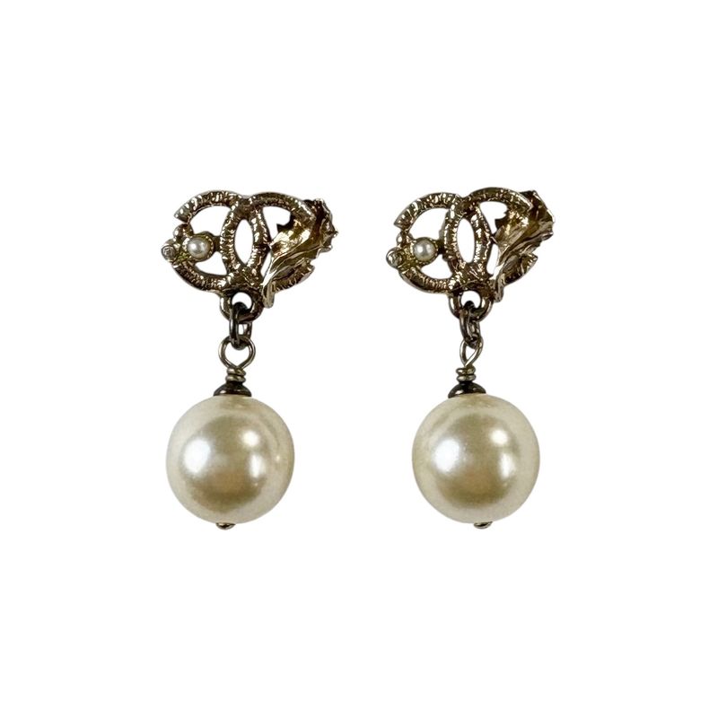 Chanel Leaf Coco Mark And Pearl Earrings For Both Ears 2011 Gold Hardware