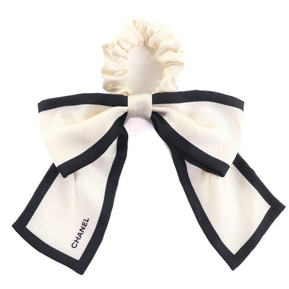 CHANEL 22V Aa7530 100% Silk Ribbon Logo Camellia Chou Hair Tie Hair Tie Ivory