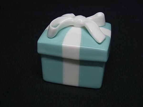 Tiffany & Co Tiffany & Co Mini Blue Bow Box Ribbon Objet D'art Small Container