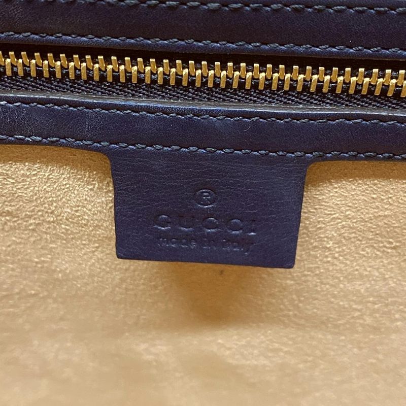 Gucci GG Supreme 432674 Navy Ivory And Red Leather