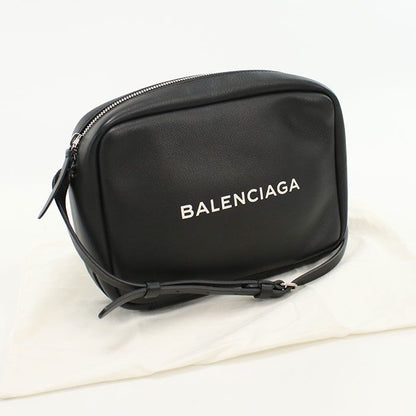 Balenciaga Camera Bag Everyday 489812 D6w2n 1000 Shoulder Bag Leather Unisex