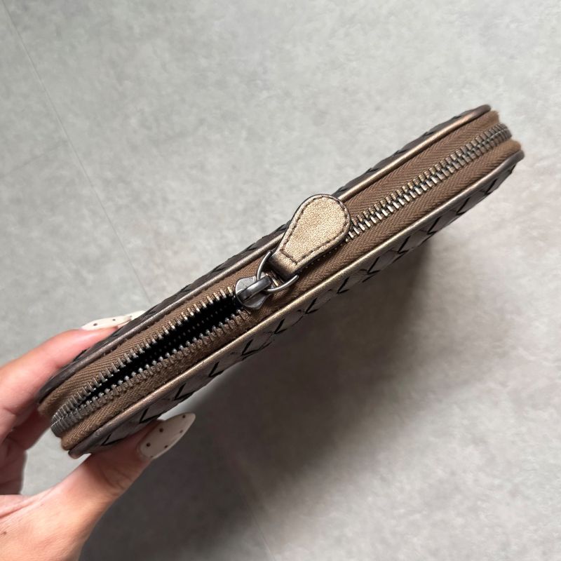 Color Bottega Veneta Intrecciato Round Zipper Long Wallet Bronze Leather Men