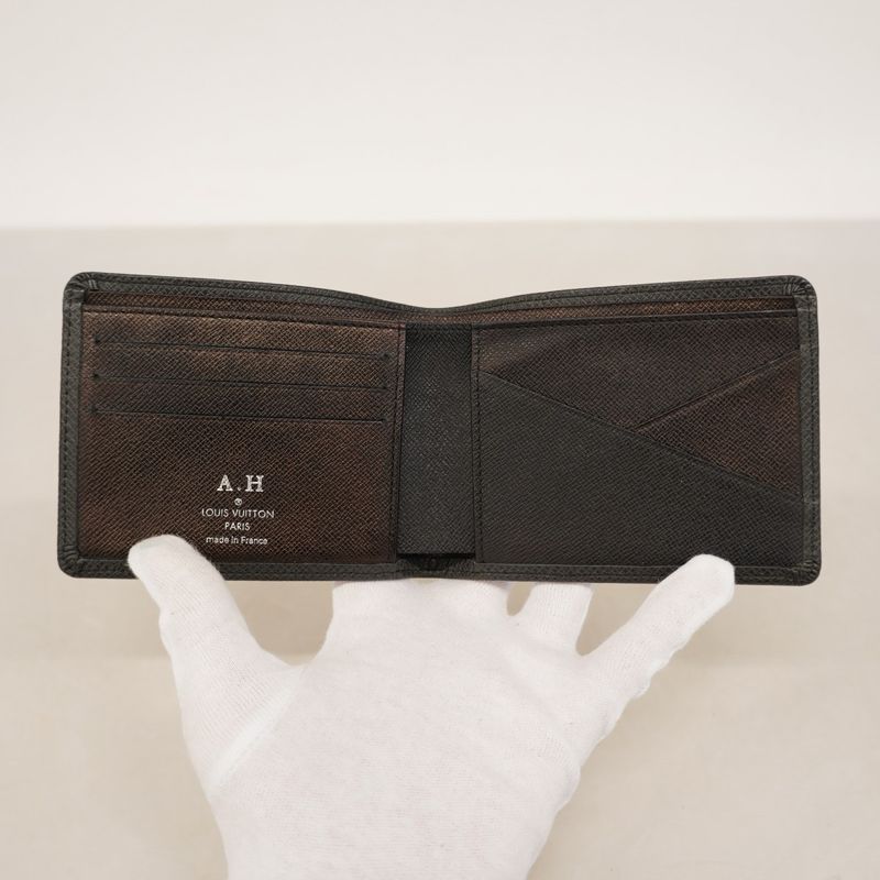 Louis Vuitton Wallet Taiga Portefeuille M30952 Ardoise Men's