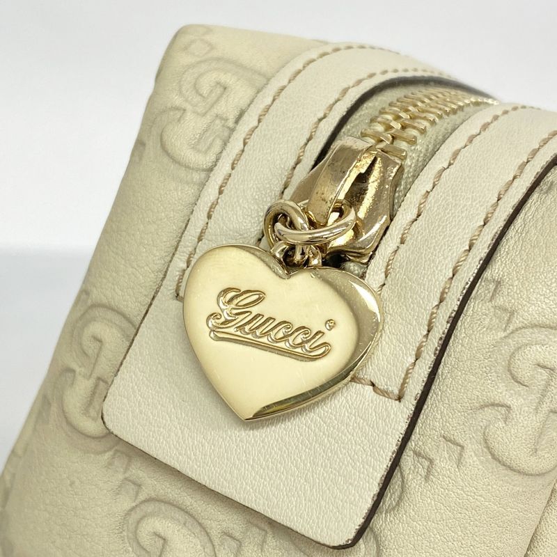 Gucci Pouch Guccissima 153228 Leather Beige Chien Pan Gold Hardware Women