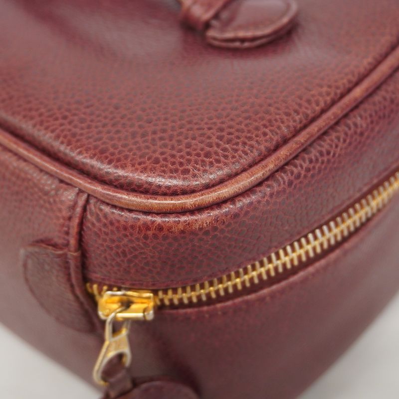 Chanel Vanity Bag Caviar Skin Bordeaux Gold Hardware Women