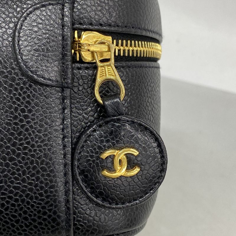 Chanel Vanity Bag Caviar Skin Black Gold Hardware Women