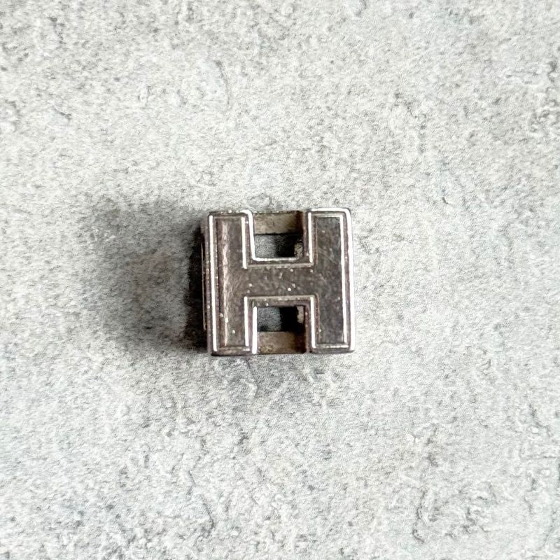 Hermes Caged Ash H Cube Necklace Top Silver Ladies Men Unisex
