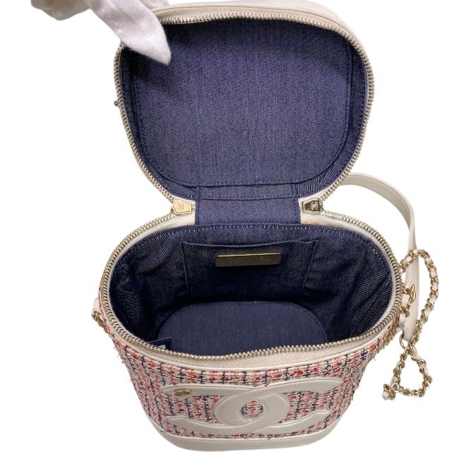 Chanel As0323 Vanity Case Vanity Bag Chain Shoulder 27th Coco Mark Tweed White