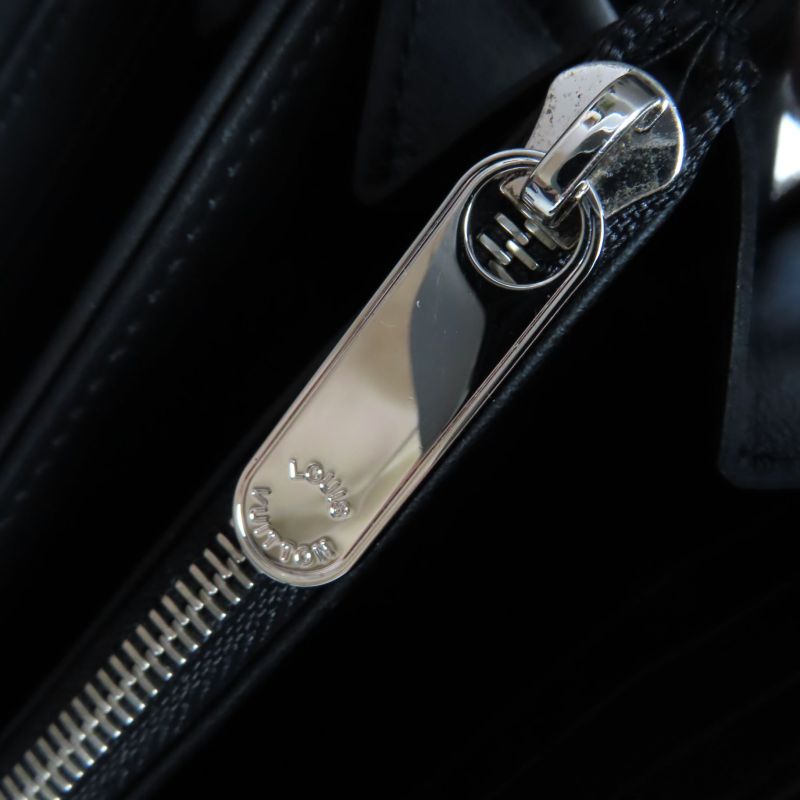 Louis Vuitton M61867 Zippy Wallet Mahina Noir Black Monogram Leather Round
