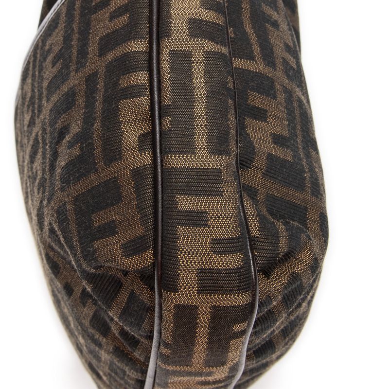 Fendi Zip Messenger Crossbody Brown/black Zucca Canvas A