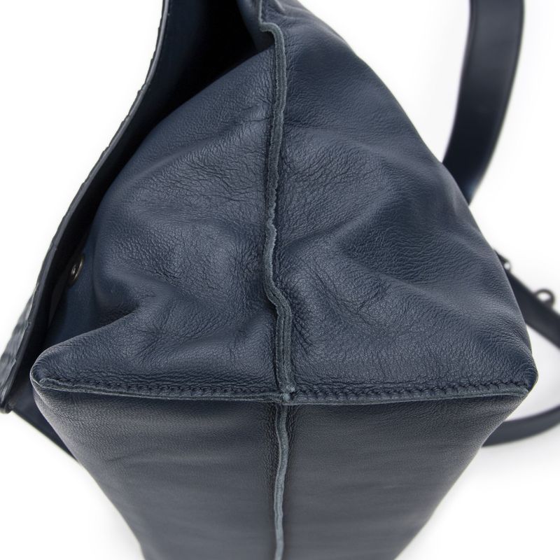 Bottega Veneta Flap Messenger Crossbody Navy Intrecciato Leather A