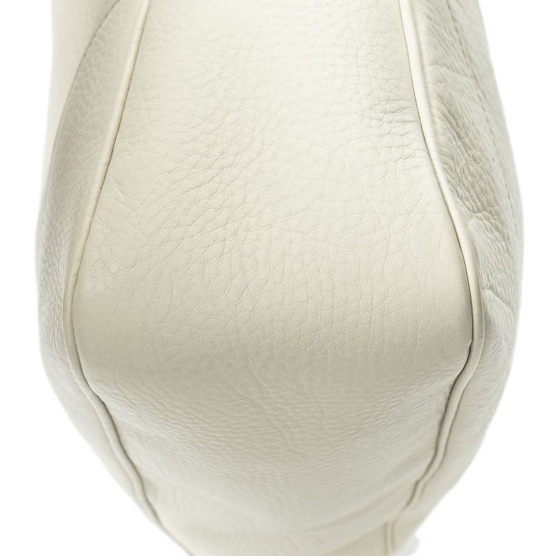 Gucci Medium Diana Bamboo Hobo Ivory Grained Calfskin Leather A