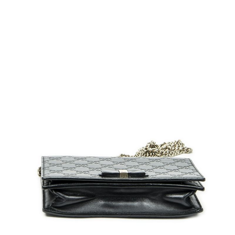 Gucci Signature Bow Chain Wallet Black Guccissima A