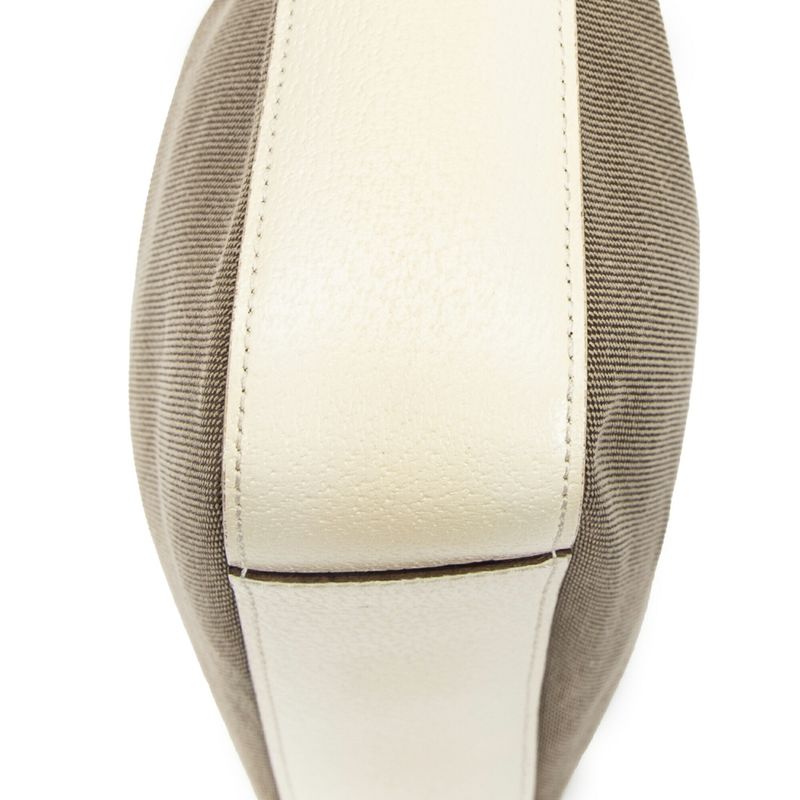 Gucci Chain Hobo Beige/ivory Canvas A