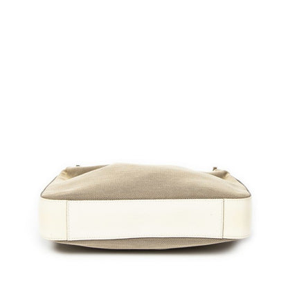 Gucci Chain Hobo Beige/ivory Canvas A