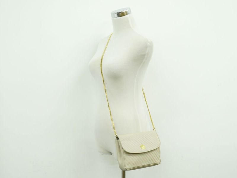 Authentic Celine Quilted Chain Shoulder Bag Pochette Leather Ivory Bag Pre-owned