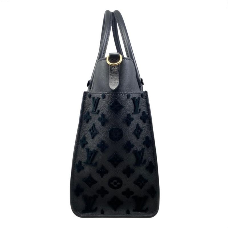 Louis Vuitton Handbag Shoulder Bag on My Side MM M53826 Grain Calf Leather