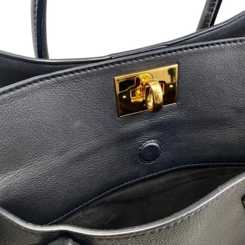 Louis Vuitton Handbag Shoulder Bag on My Side MM M53826 Grain Calf Leather