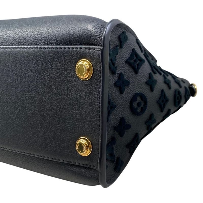 Louis Vuitton Handbag Shoulder Bag on My Side MM M53826 Grain Calf Leather