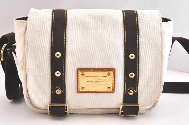 Louis Vuitton Antigua Buzas PM Shoulder Cross Bag White M40042 LV 3529n