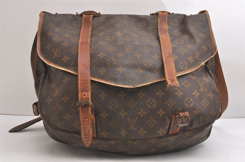 Louis Vuitton Monogram Saumur 43 Shoulder Cross Bag M42252 LV 3826n