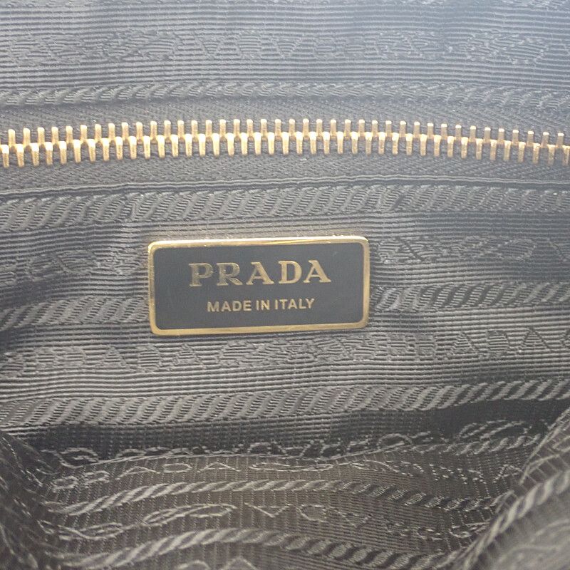 Prada Re-edition 1995 Chain Shoulder 1bg4682a0sf0002 Shoulder Bag Tote Bag