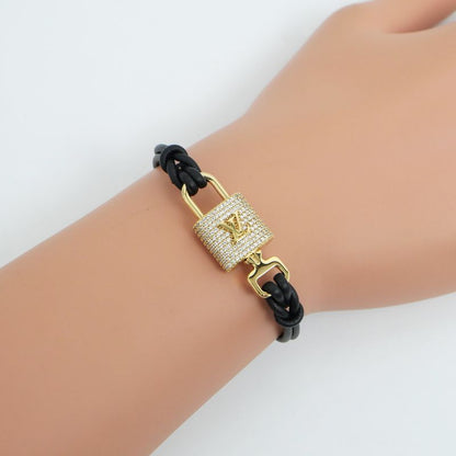 Louis Vuitton Bracelet LV Padlock M8217f Gold Rhinestone Accessories -