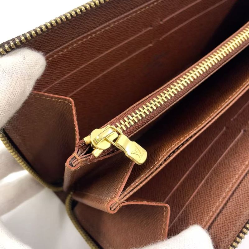 Louis Vuitton Zippy Wallet Monogram PVC Brown Round Zipper Long Wallet Gold