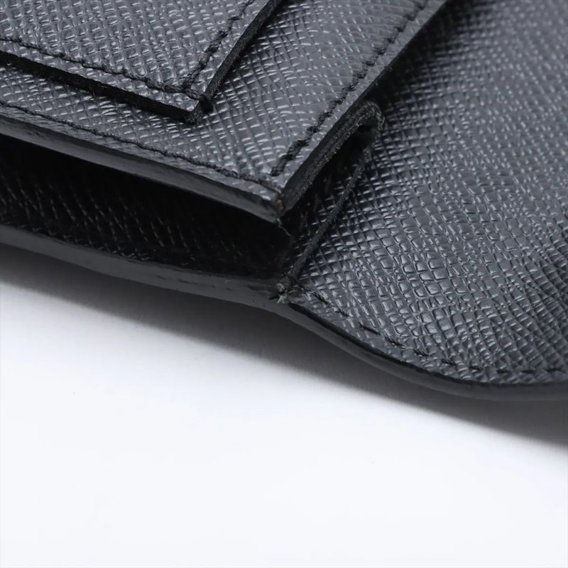 Louis Vuitton Taiga Belair M32592 Leather Second Bag Clutch Pouch Commuter