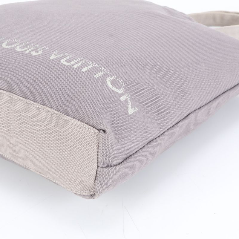 Louis Vuitton Fondation Museum Limited Edition Tote Bag Shoulder Hand A4 Ladies