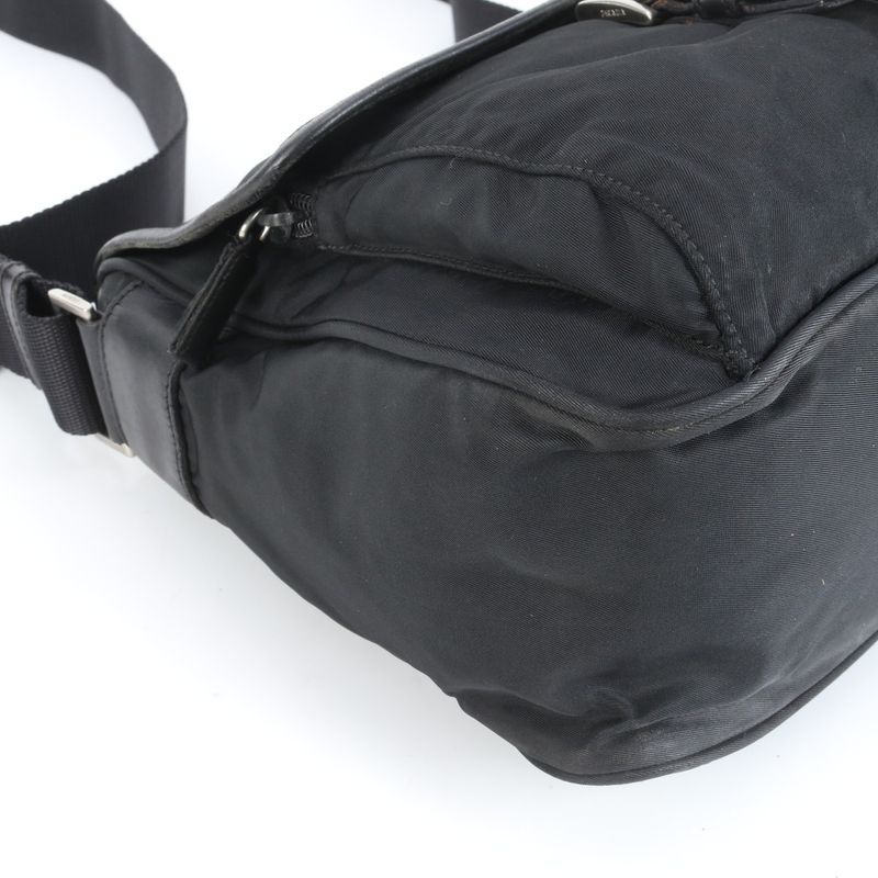 Prada Tessuto Nylon Leather Shoulder Bag Crossbody Messenger Business Commuter