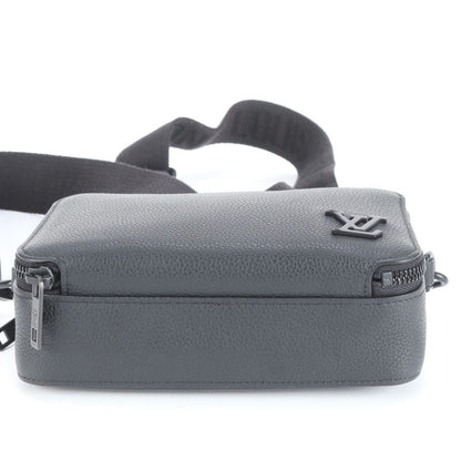 Current Louis Vuitton RFID LV Aerogram Alpha Wearable Wallet Leather Shoulder