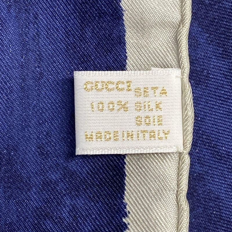 Gucci Scarf Blue And Multi Floral Pattern